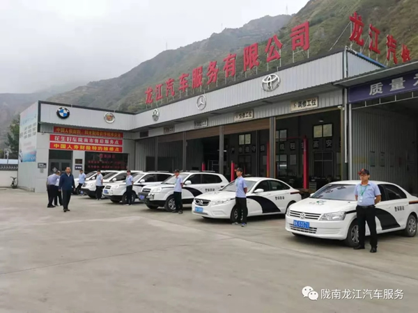 金錘鈑金，銀槍噴漆！龍江汽修值得信賴！