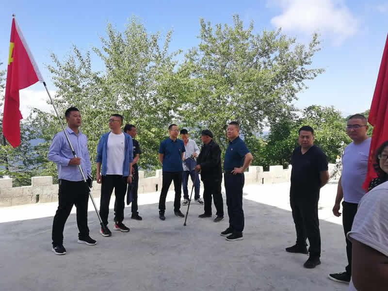 “感黨恩、憶黨史”，--市龍江城鄉(xiāng)發(fā)展集團(tuán)公司開展慶祝建黨99周年主題黨日活動(dòng)